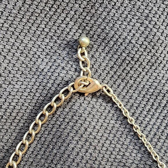 Universal Thread Semi-Precious Rose Quartz Rejuvination Harmony Cluster Necklace - Picture 12 of 15